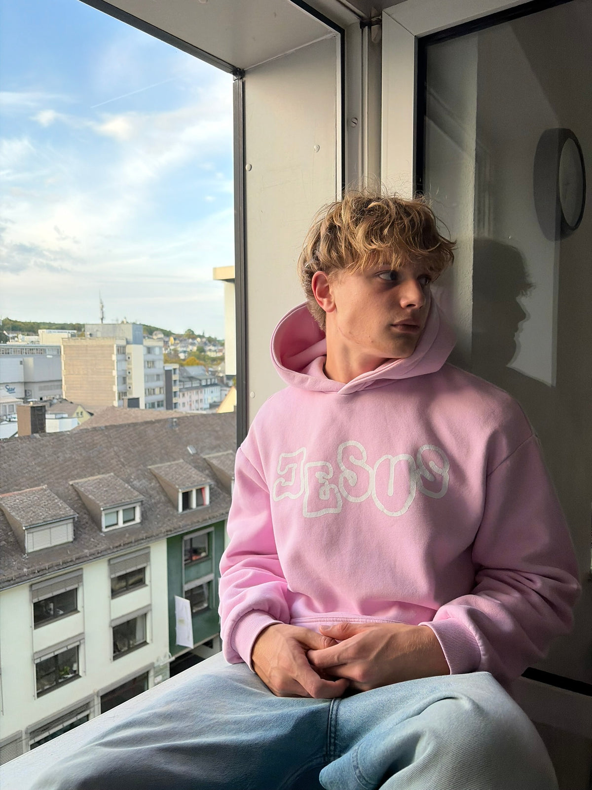 JESUS - HOODIE