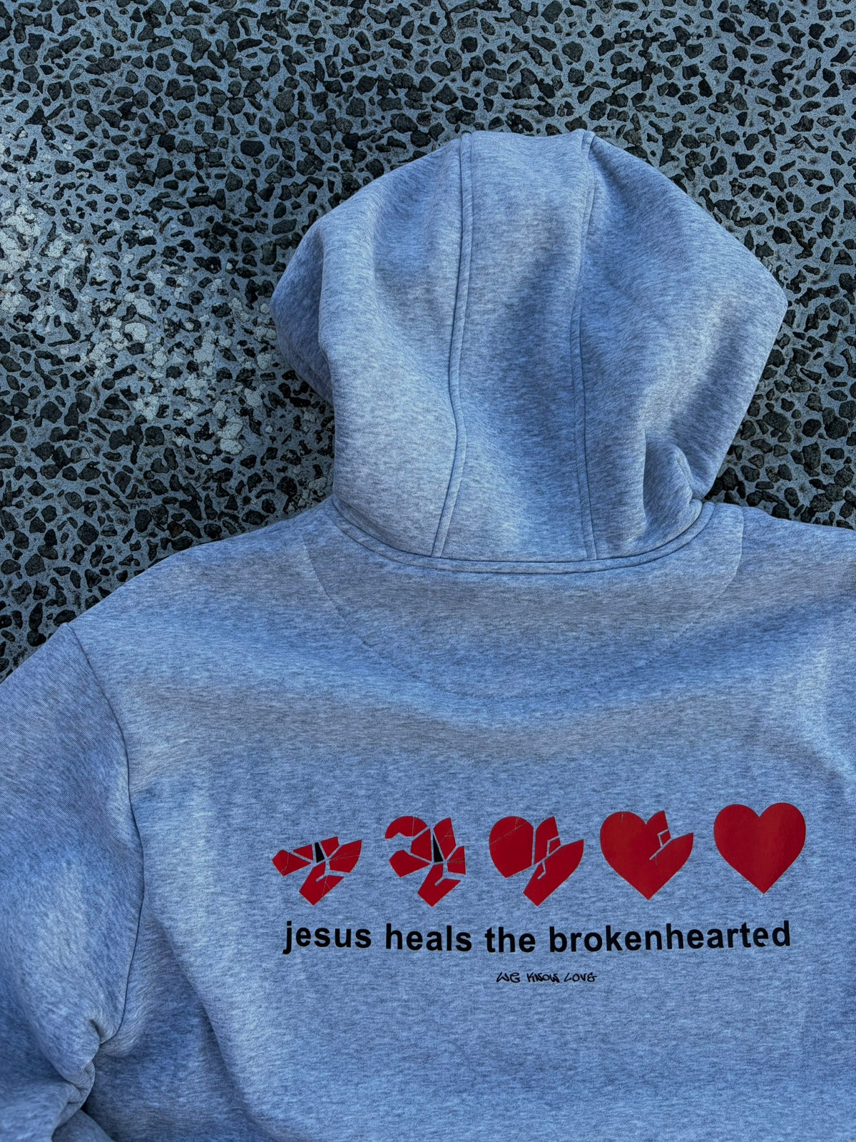 JESUS HEALS THE BROKENHEARTED - HOODIE