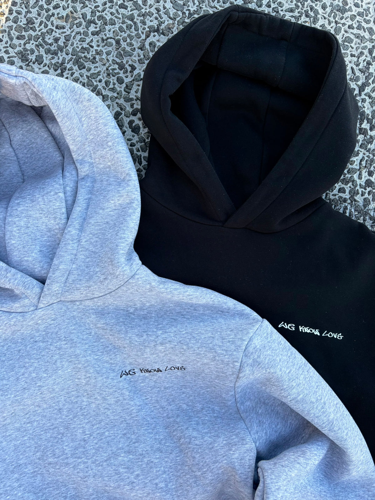 JESUS HEALS THE BROKENHEARTED - HOODIE